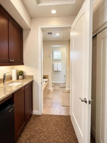 48657 Classic Drive, La Quinta, CA 92253