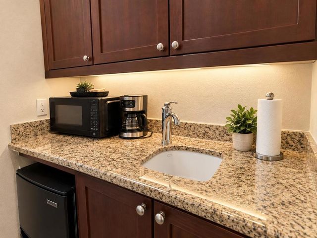 48657 Classic Drive, La Quinta, CA 92253