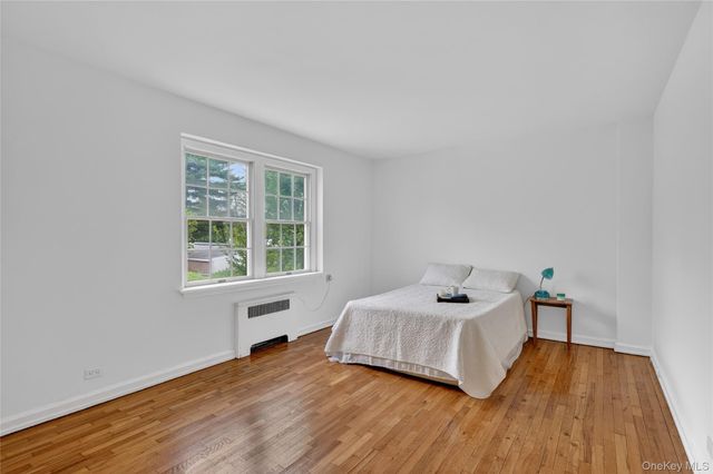 765 N Broadway 15B, Hastings-on-hudson, NY 10706