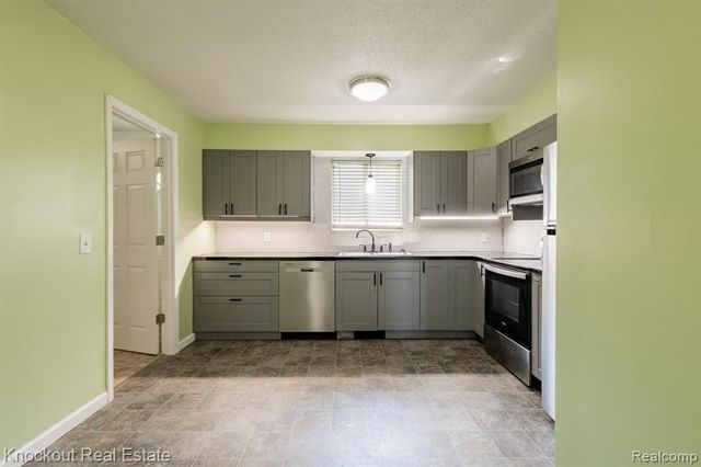 3782 Egan Street, Saginaw, MI 48601