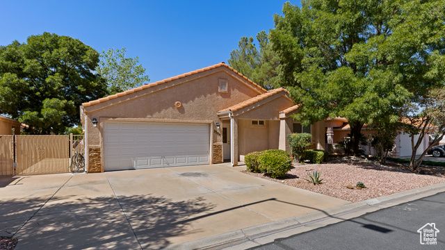 2356 S 770 W, Hurricane, UT 84737