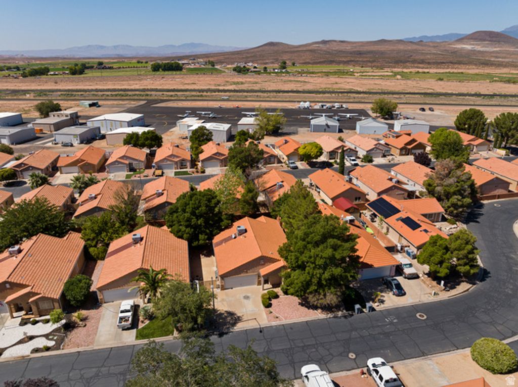Image 34 of property listing at 2356 S 770 W, Hurricane, UT 84737