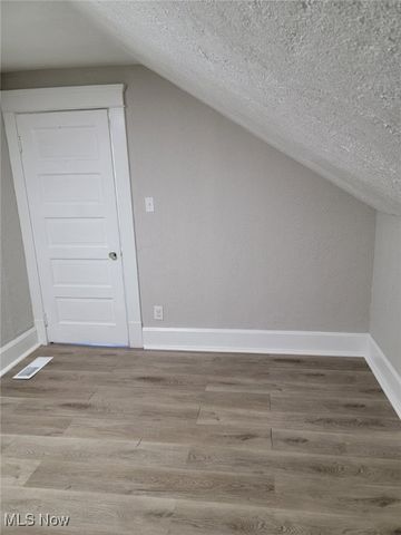 412 Jefferson Street, Elyria, OH 44035