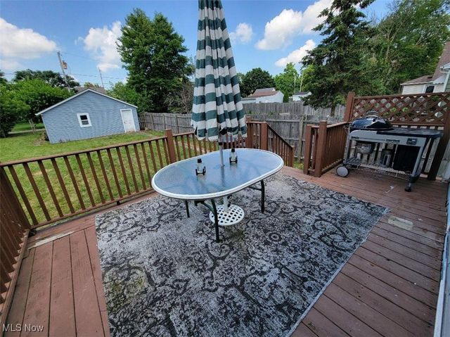 412 Jefferson Street, Elyria, OH 44035