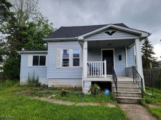 412 Jefferson Street, Elyria, OH 44035