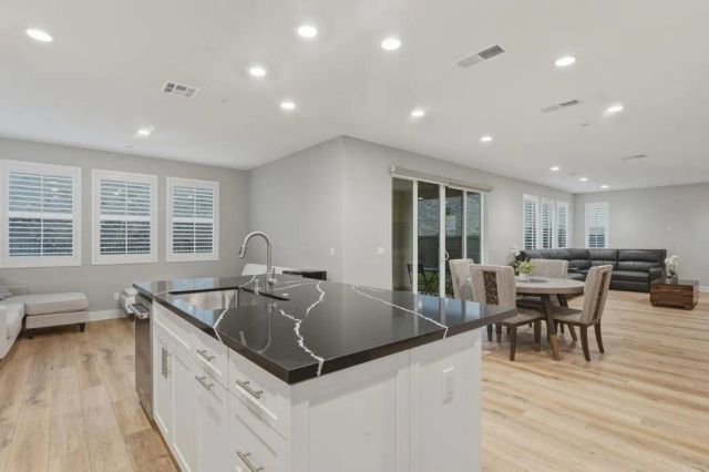 2204 Paseo Levanten, Chula Vista, CA 91913