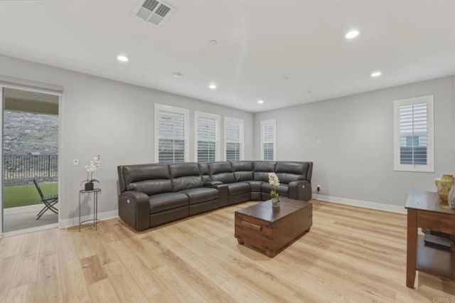 2204 Paseo Levanten, Chula Vista, CA 91913