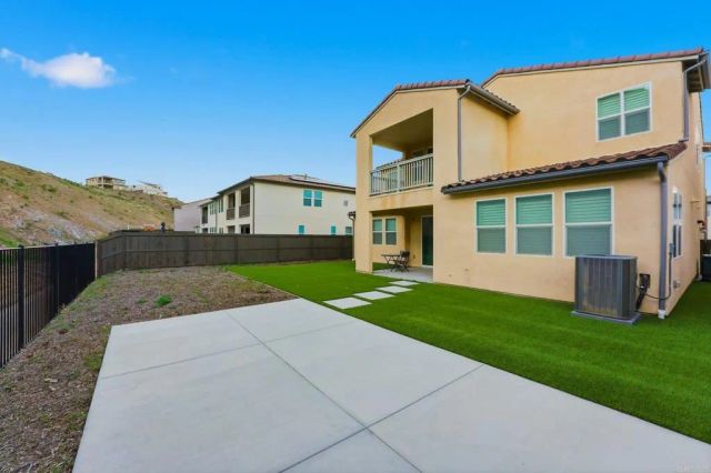 2204 Paseo Levanten, Chula Vista, CA 91913