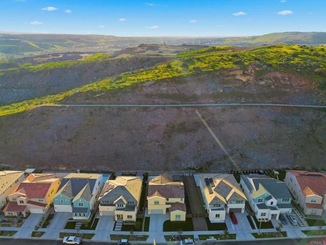 2204 Paseo Levanten, Chula Vista, CA 91913