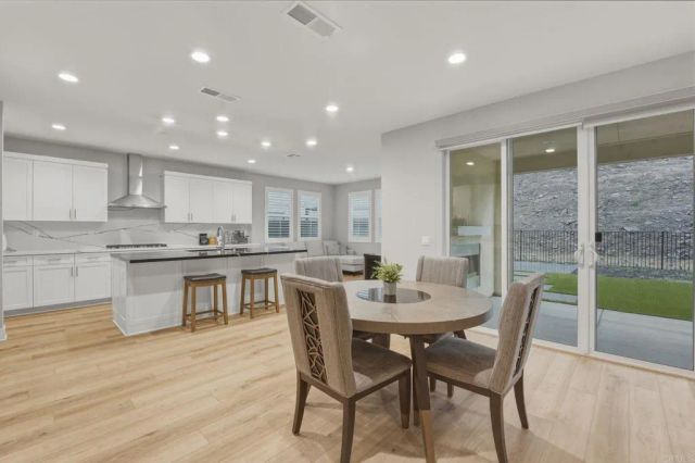 2204 Paseo Levanten, Chula Vista, CA 91913