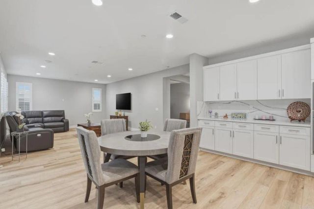 2204 Paseo Levanten, Chula Vista, CA 91913