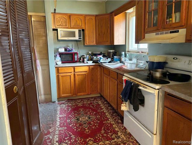 15927 Briggs Road, Chesaning, MI 48616