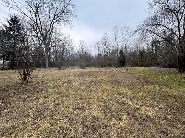 15927 Briggs Road, Chesaning, MI 48616