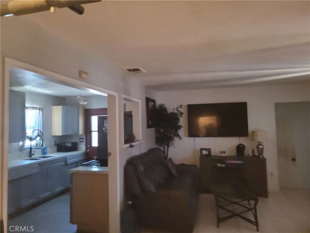 17746 Merrill, Fontana, CA 92335