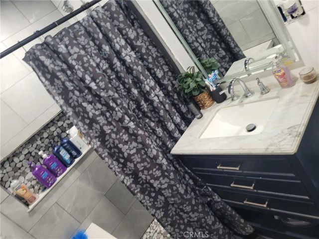 17746 Merrill, Fontana, CA 92335