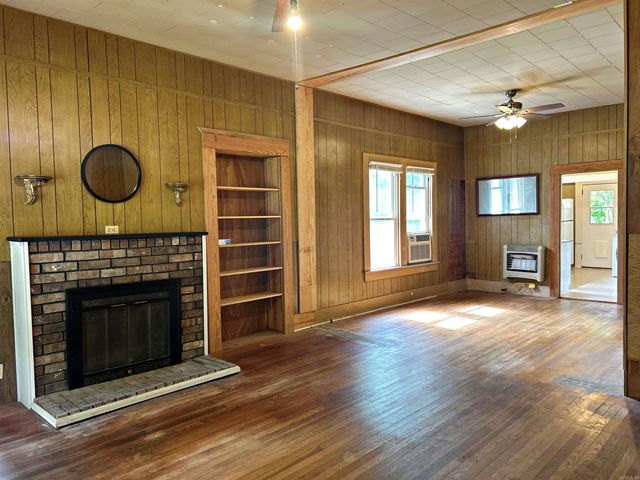 1303 Wilson Street, Arkadelphia, AR 71923