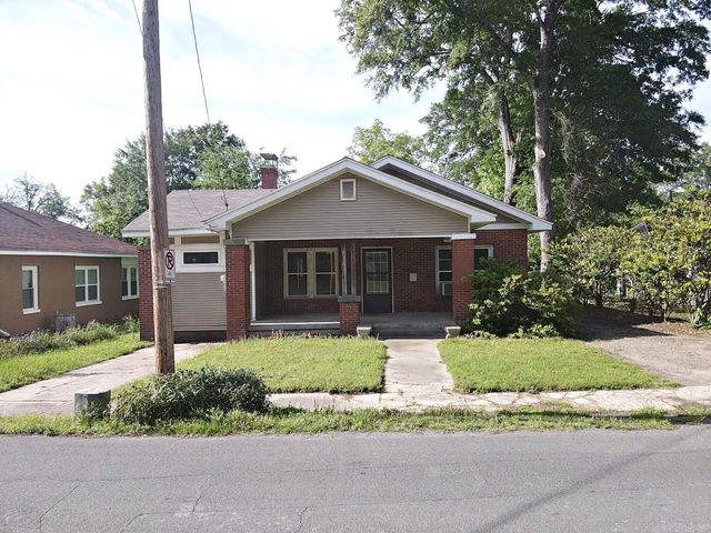 1303 Wilson Street, Arkadelphia, AR 71923