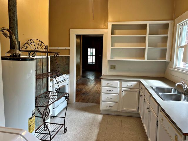 1303 Wilson Street, Arkadelphia, AR 71923