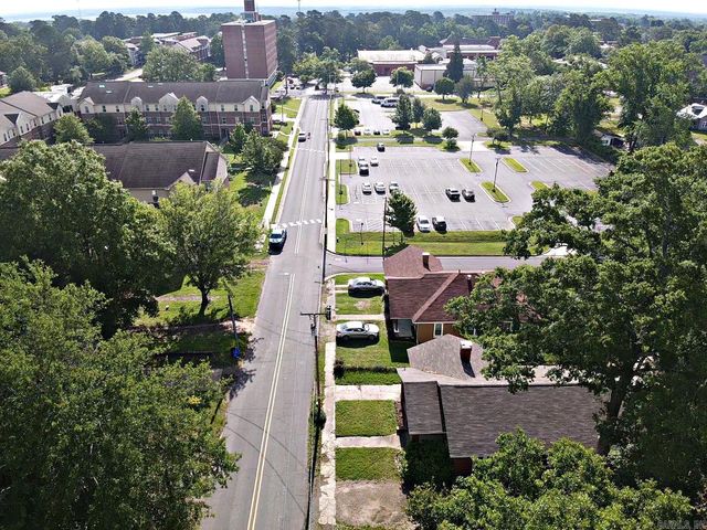 1303 Wilson Street, Arkadelphia, AR 71923