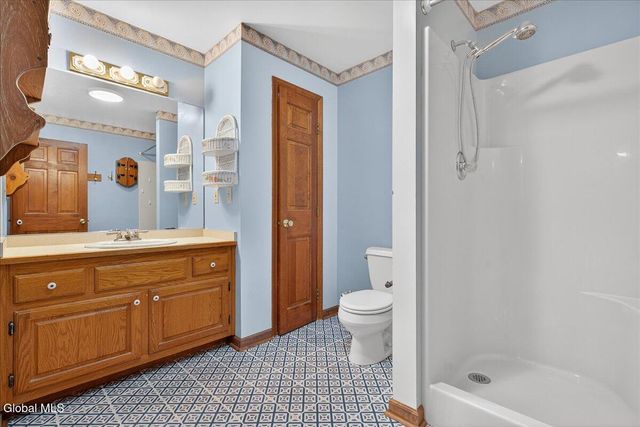 3067 New Williamsburg Drive, Guilderland, NY 12303