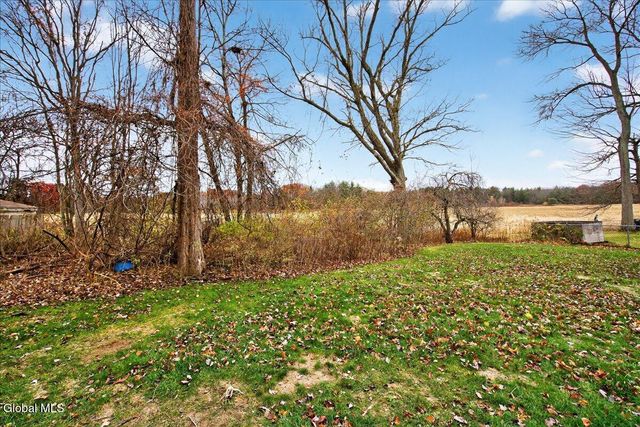 3067 New Williamsburg Drive, Guilderland, NY 12303