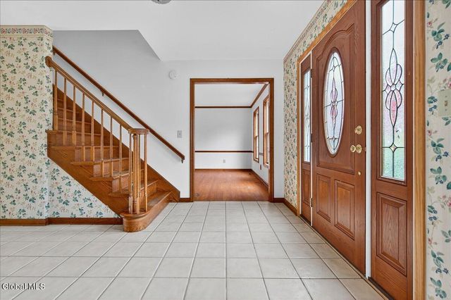 3067 New Williamsburg Drive, Guilderland, NY 12303