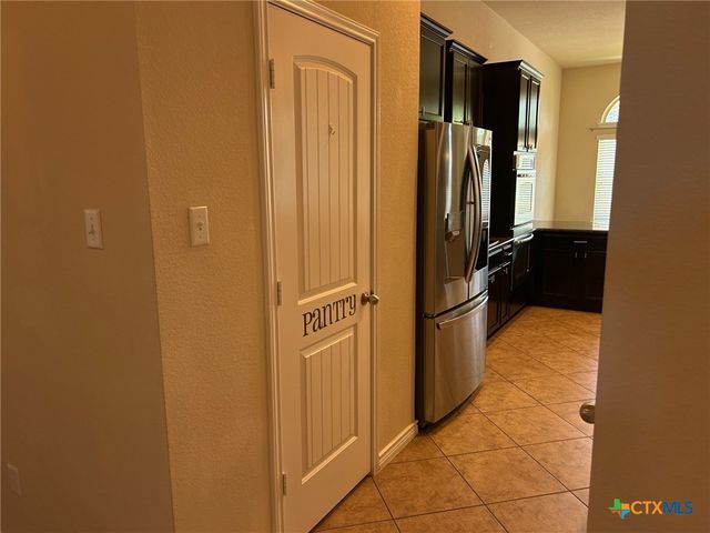 2006 Deer Field Way, Harker Heights, TX 76548