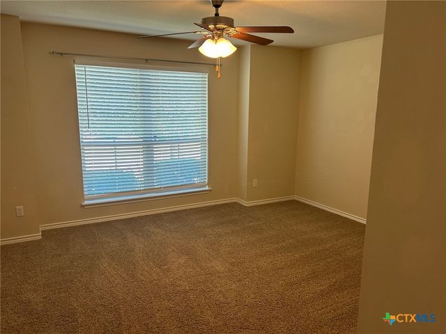 2006 Deer Field Way, Harker Heights, TX 76548