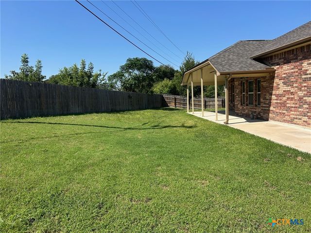 2006 Deer Field Way, Harker Heights, TX 76548