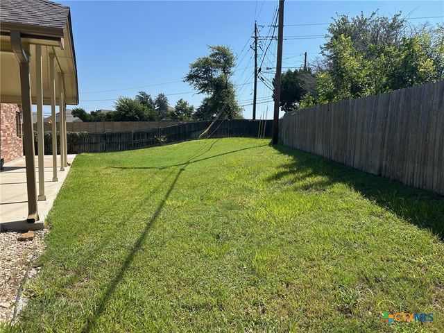 2006 Deer Field Way, Harker Heights, TX 76548