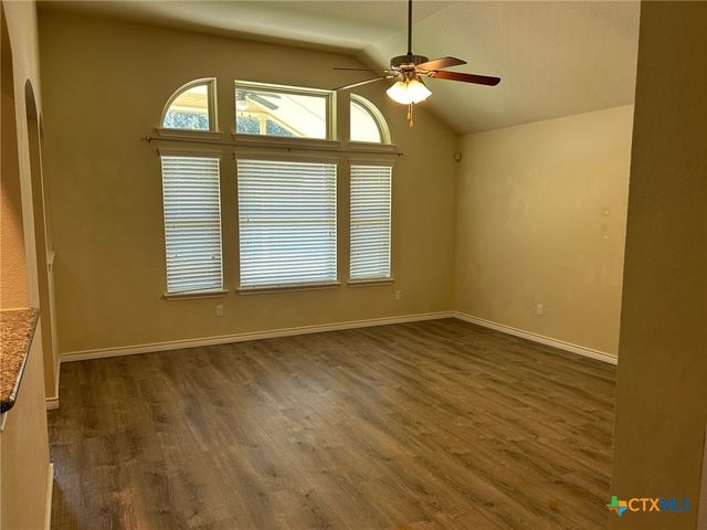 2006 Deer Field Way, Harker Heights, TX 76548