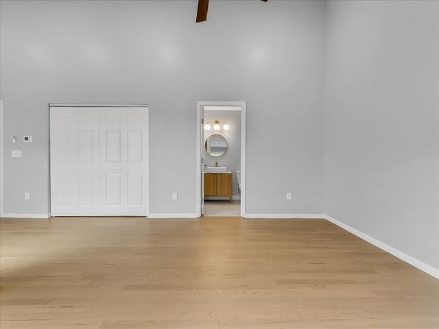 20 Federal St 6, Salem, MA 01970