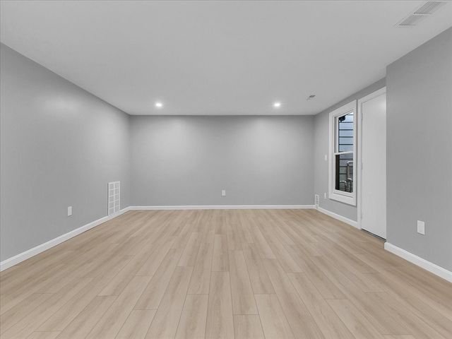 20 Federal St 6, Salem, MA 01970