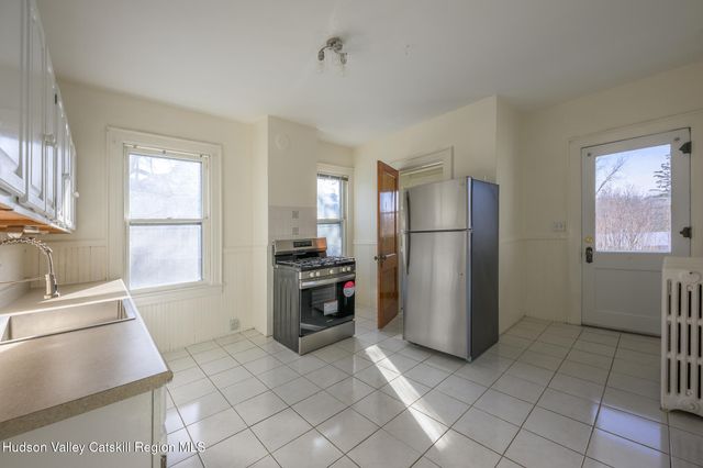 843 Union Street, Hudson, NY 12534