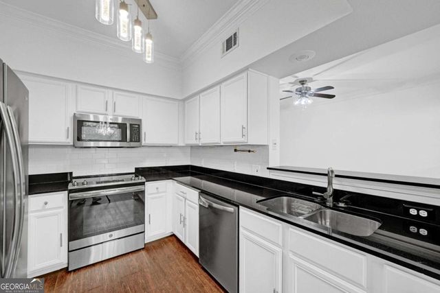 3777 Peachtree Road NE 1116, Brookhaven, GA 30319