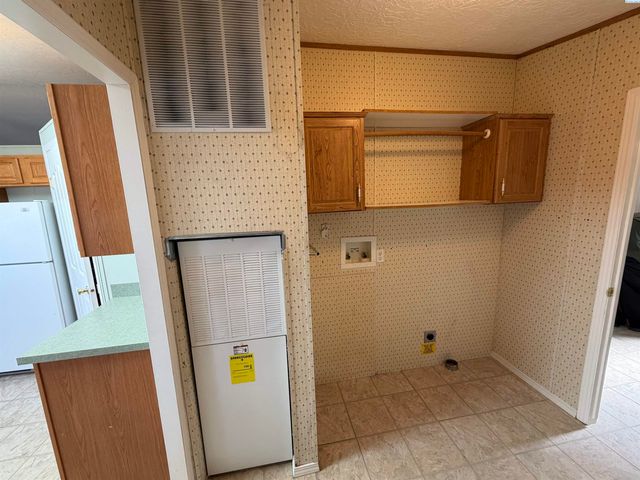 212 Crestwood Drive, Richland, WA 99352