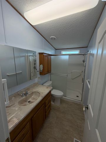 212 Crestwood Drive, Richland, WA 99352