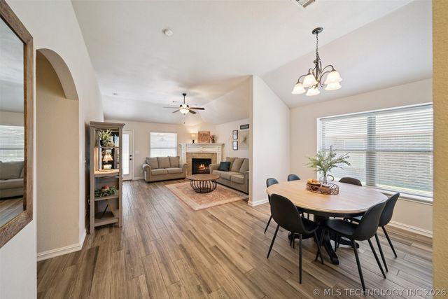 13226 E 134th Street North, Collinsville, OK 74021