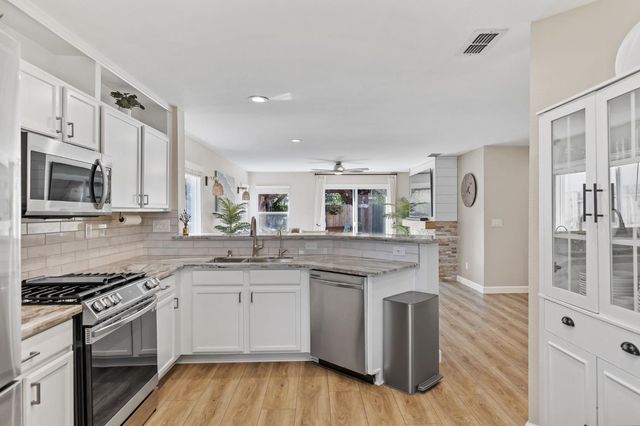 4358 Monhegan Way, Mather, CA 95655