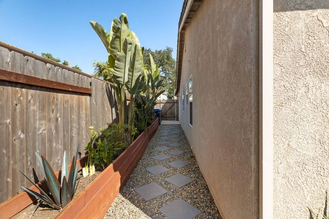 4358 Monhegan Way, Mather, CA 95655