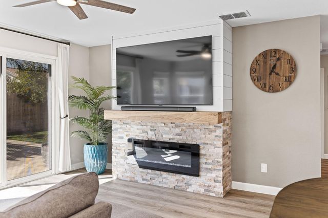 4358 Monhegan Way, Mather, CA 95655