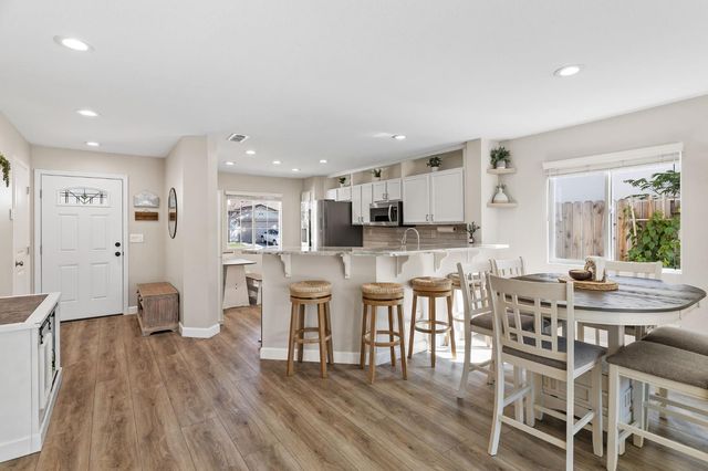 4358 Monhegan Way, Mather, CA 95655
