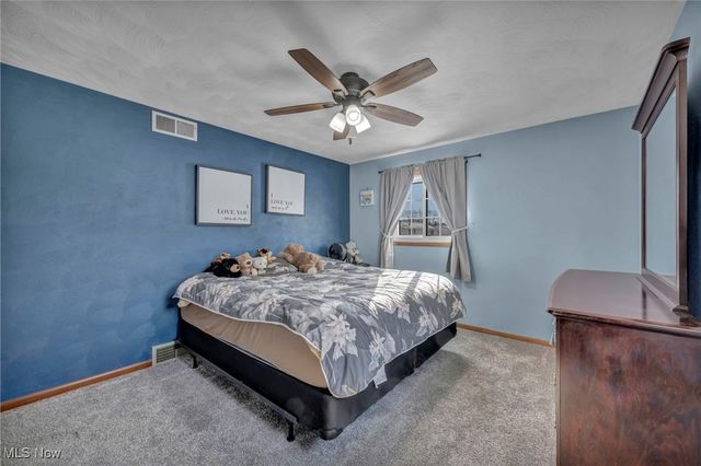 1908 W 38th Street, Lorain, OH 44053