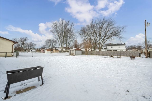 1908 W 38th Street, Lorain, OH 44053