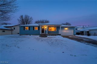 1908 W 38th Street, Lorain, OH 44053