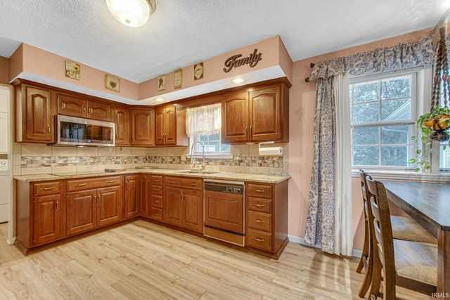 10267 Quince Road, Plymouth, IN 46563