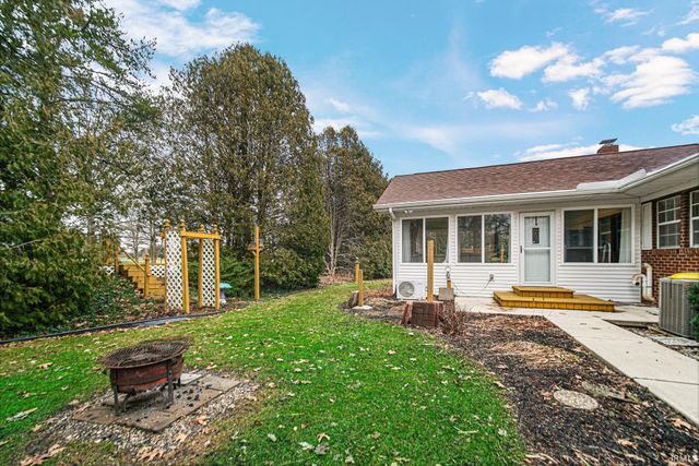 10267 Quince Road, Plymouth, IN 46563