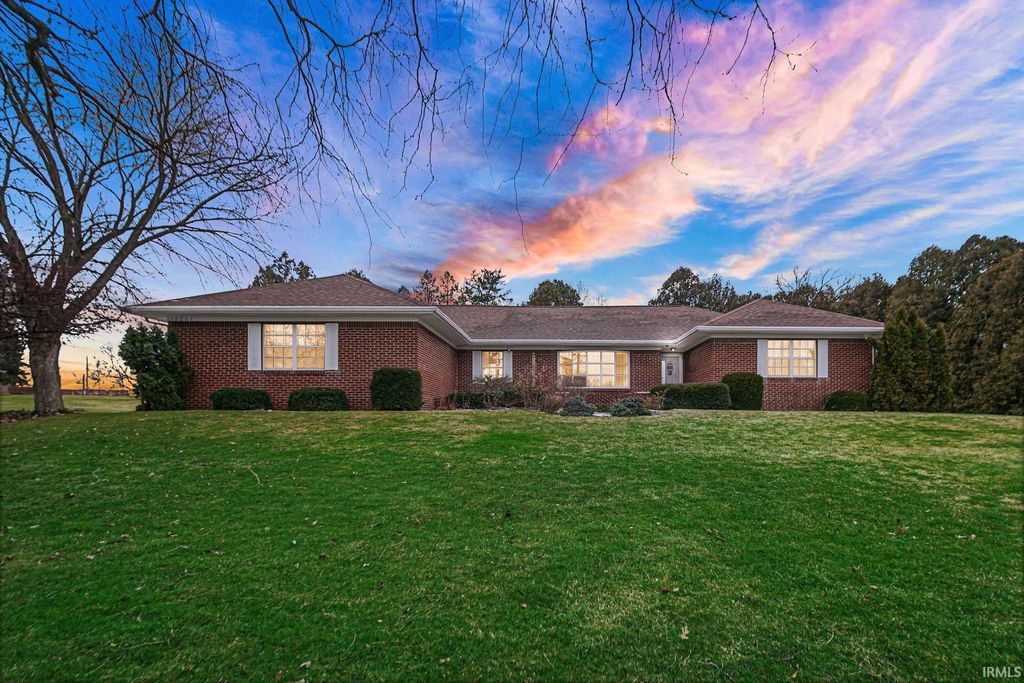 10267 Quince Road, Plymouth, IN 46563