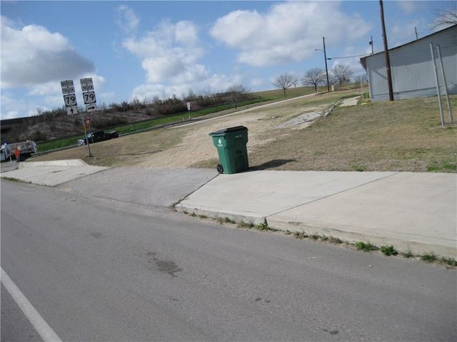 0 Sturgis ST, Taylor, TX 76574