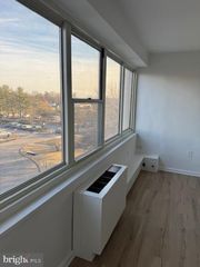 404-RT 70 BARCLAY TOWERS #404, Cherry Hill, NJ 08034